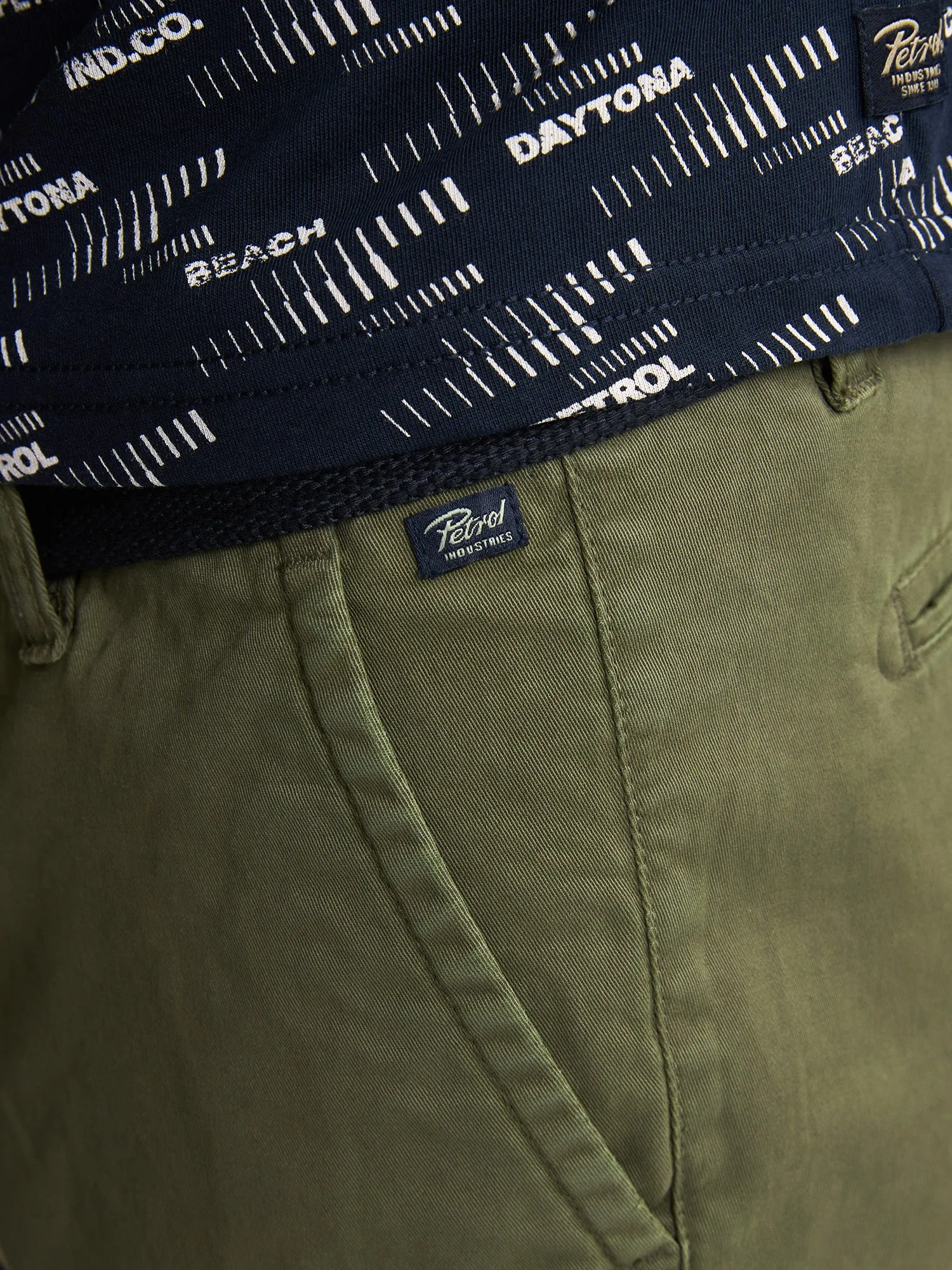 Chino Shorts with Belt Breezeview