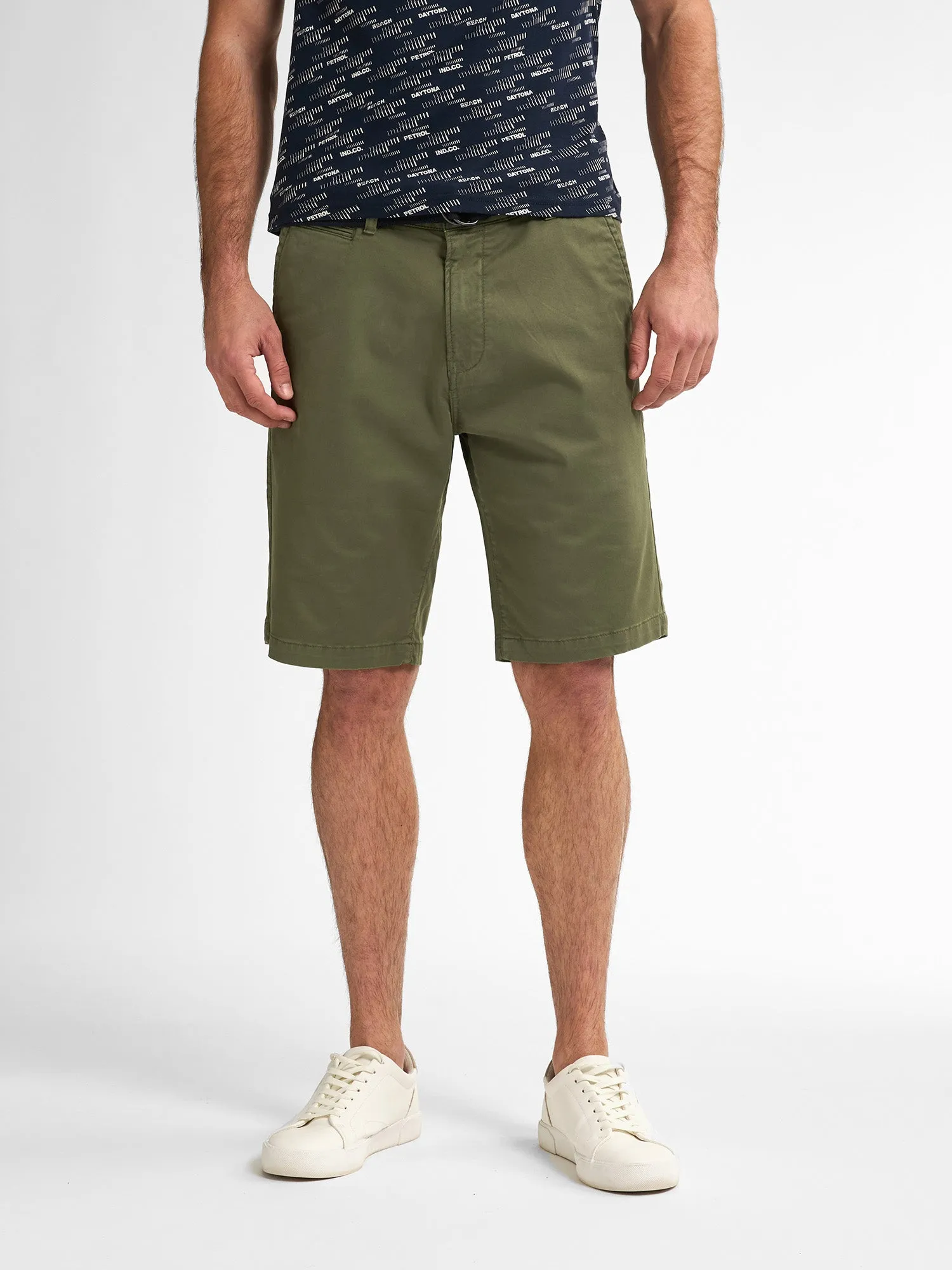 Chino Shorts with Belt Breezeview