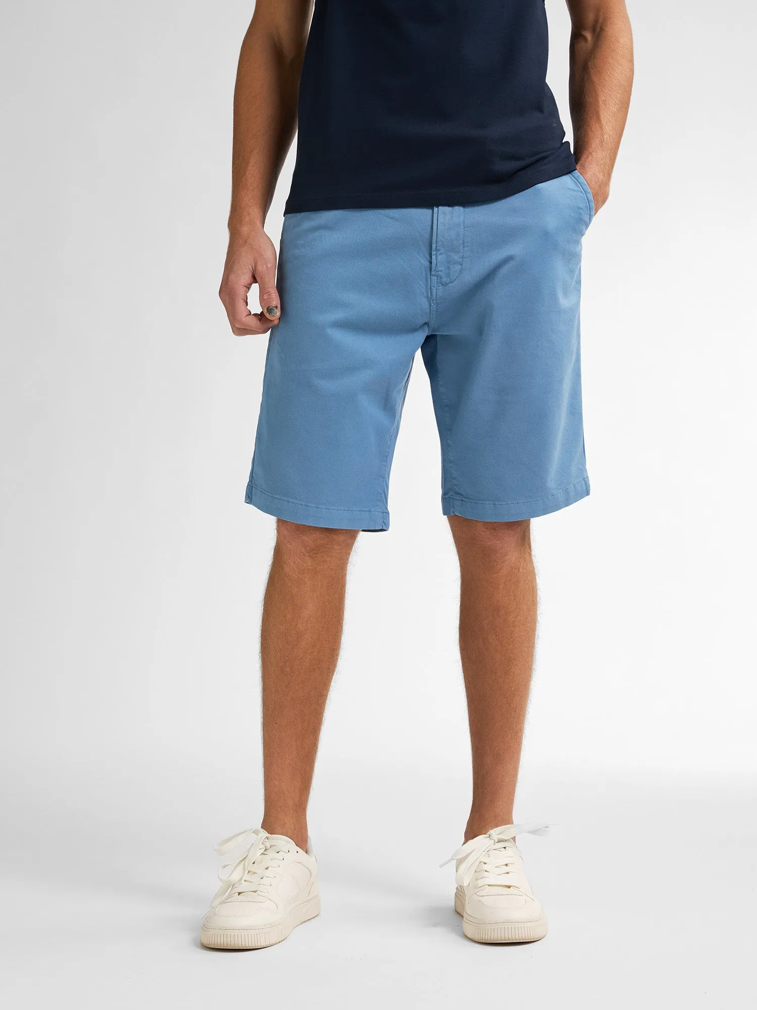 Chino Shorts with Belt Breezeview