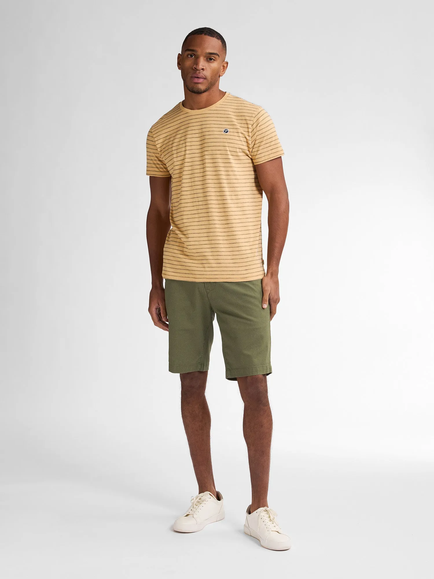 Chino Shorts with Belt Crestway