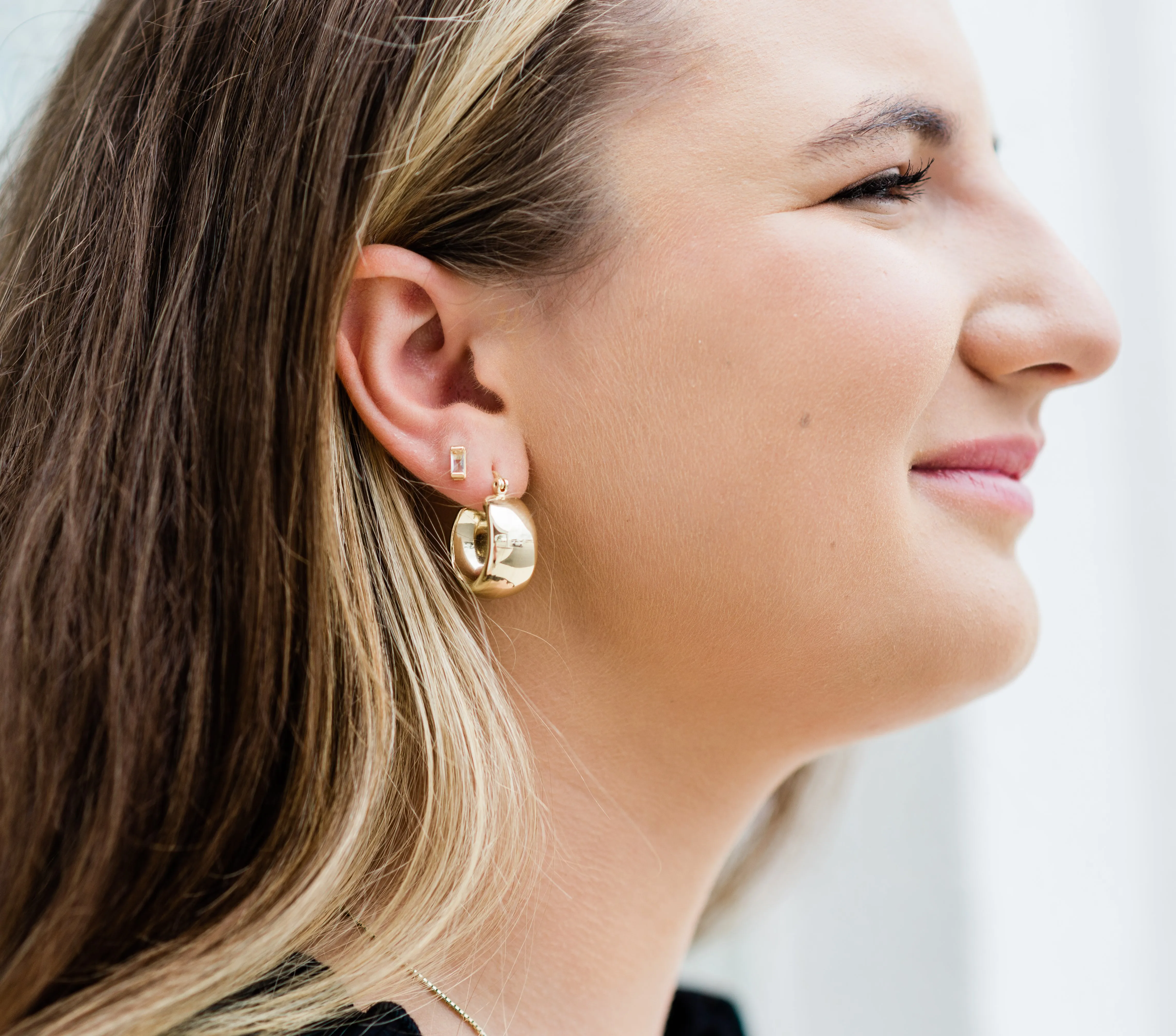 Chunky Dome Hoop Earrings (16K Gold Filled)