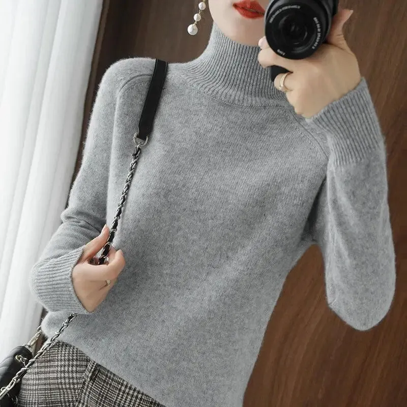 Cozy Cashmere Turtleneck Sweater for Women