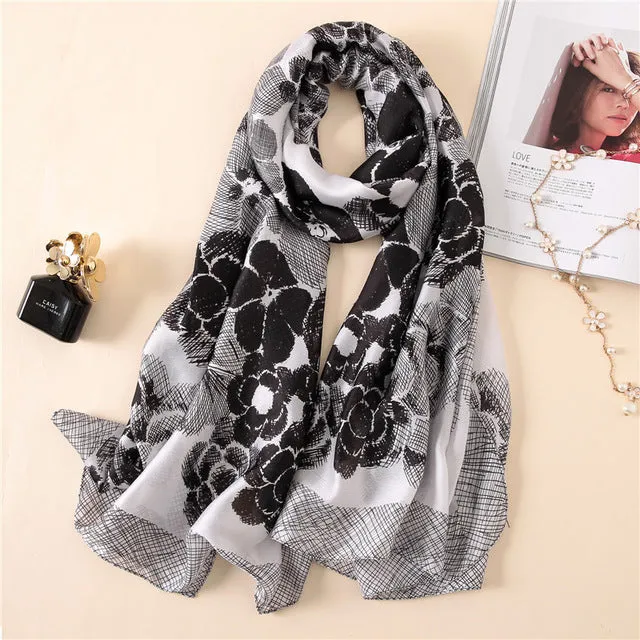 Fashion lady silk scarf