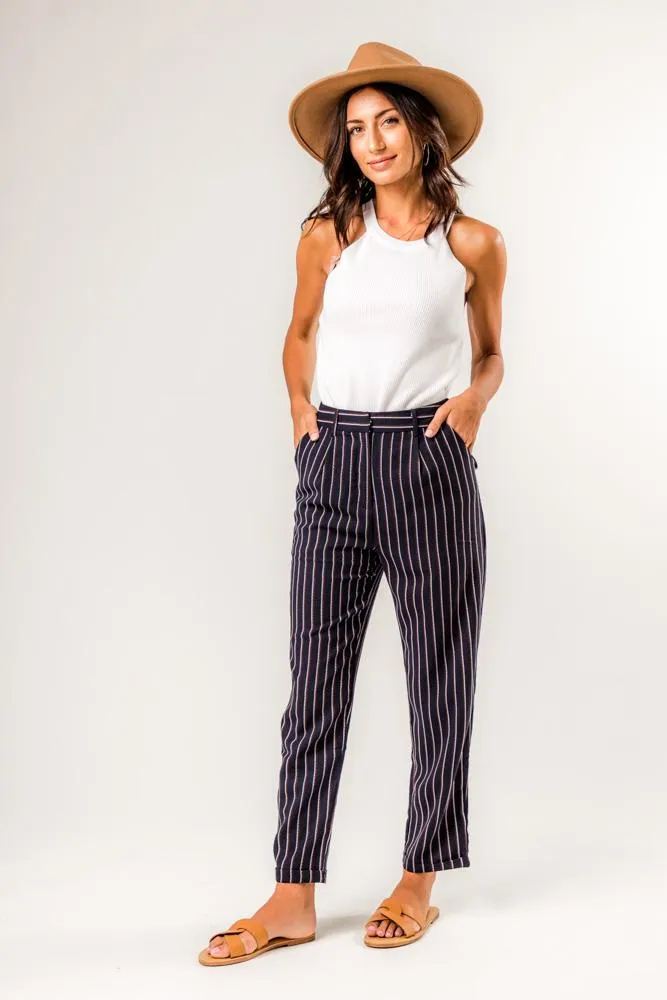 These Tapered Crop Bottoms in Navy