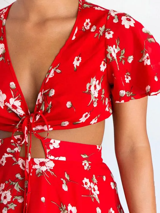 Wholesale Red V-Neck Short Sleeve Floral Print Backless Casual Dresses